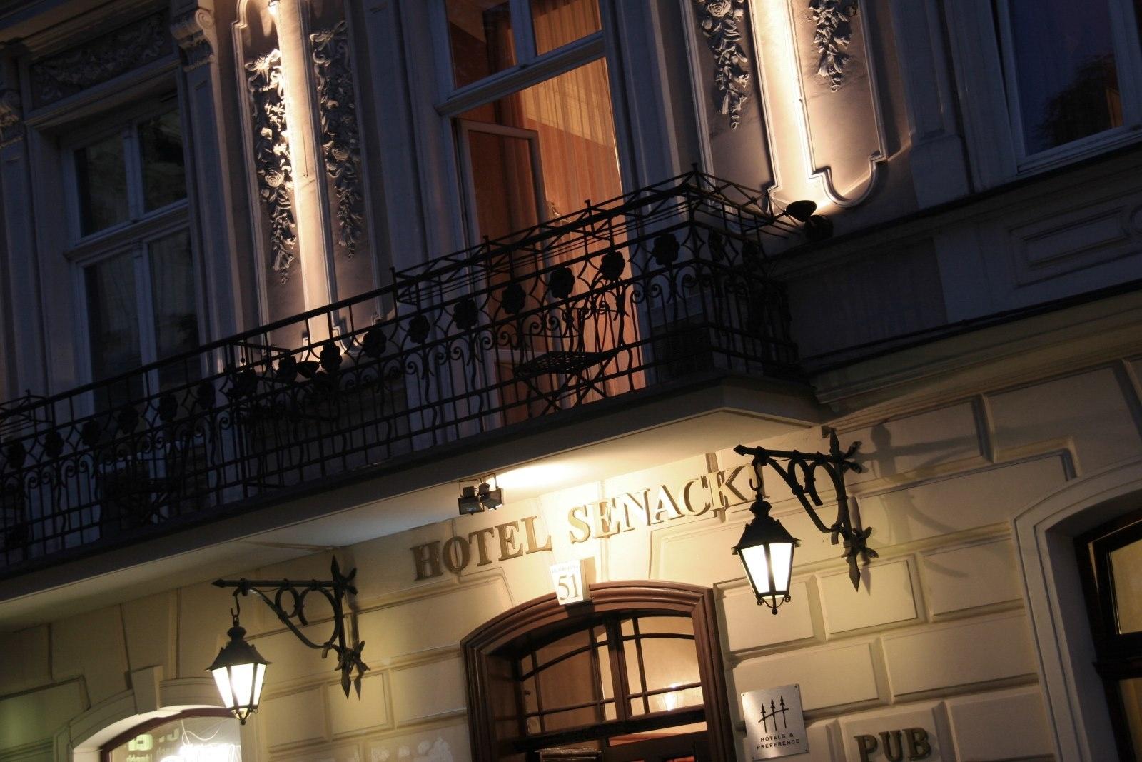 Hotel Senacki Krasków Eksteriør bilde